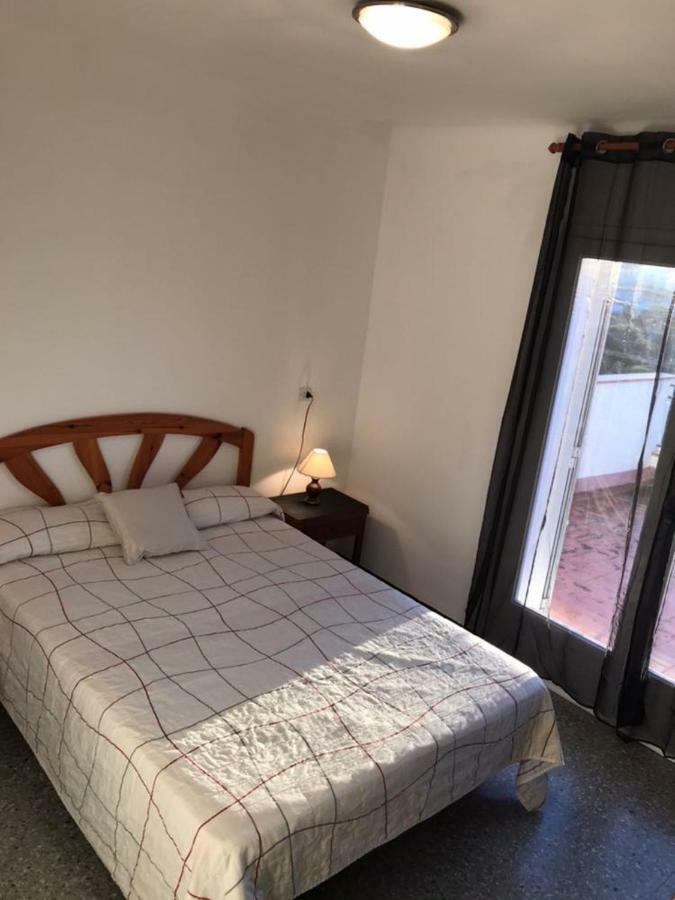 Espectaculares Vistas Al Mar Atico Y Apart 3 Habitaciones Llanca Bagian luar foto